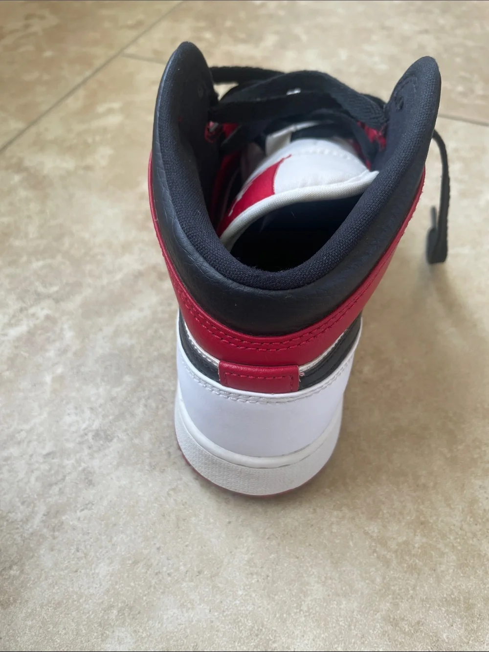 Nike Air Jordan 1 Mid White/Red/Black Basketball Shoes